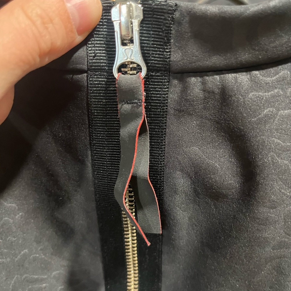 Lululemon Top - Picture 5 of 5